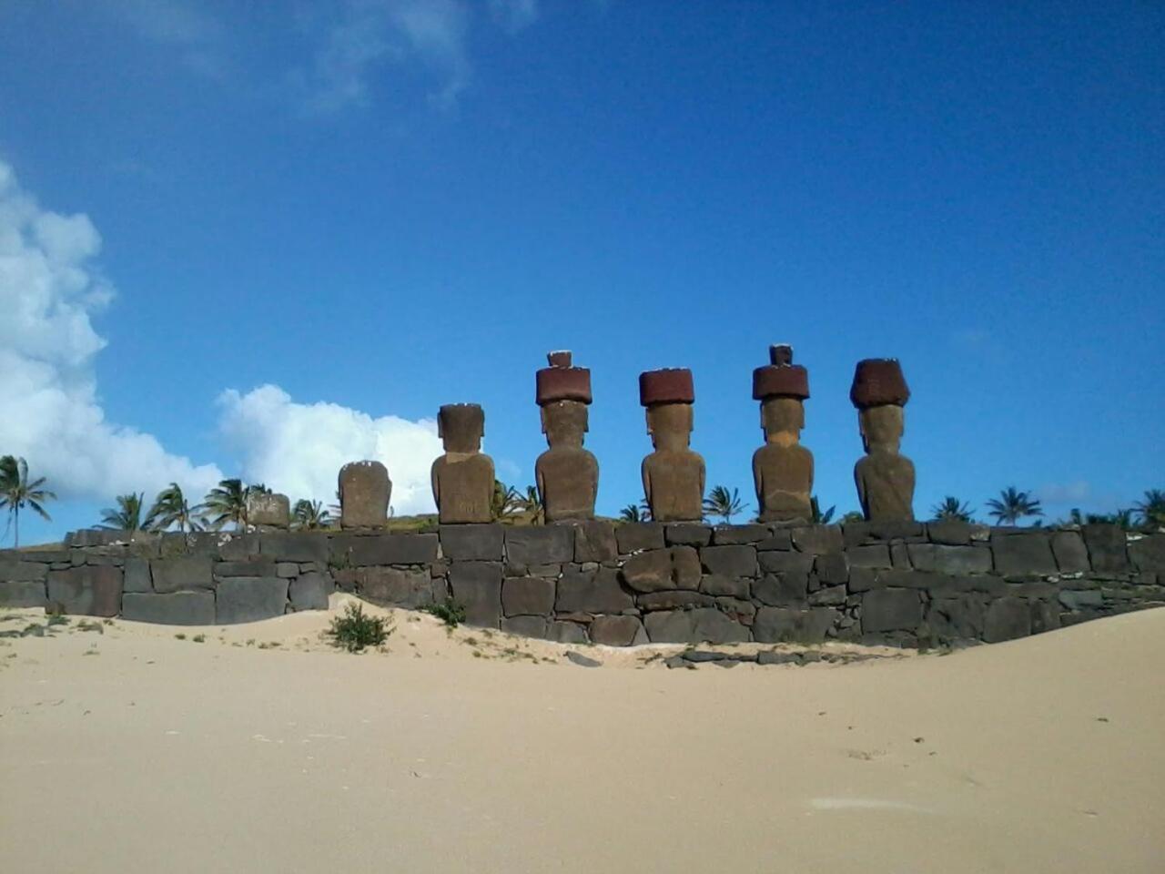 הנגה רואה Ngahu Bungalows Alojamiento Frente Al Mar En El Centro De Rapa Nui מראה חיצוני תמונה