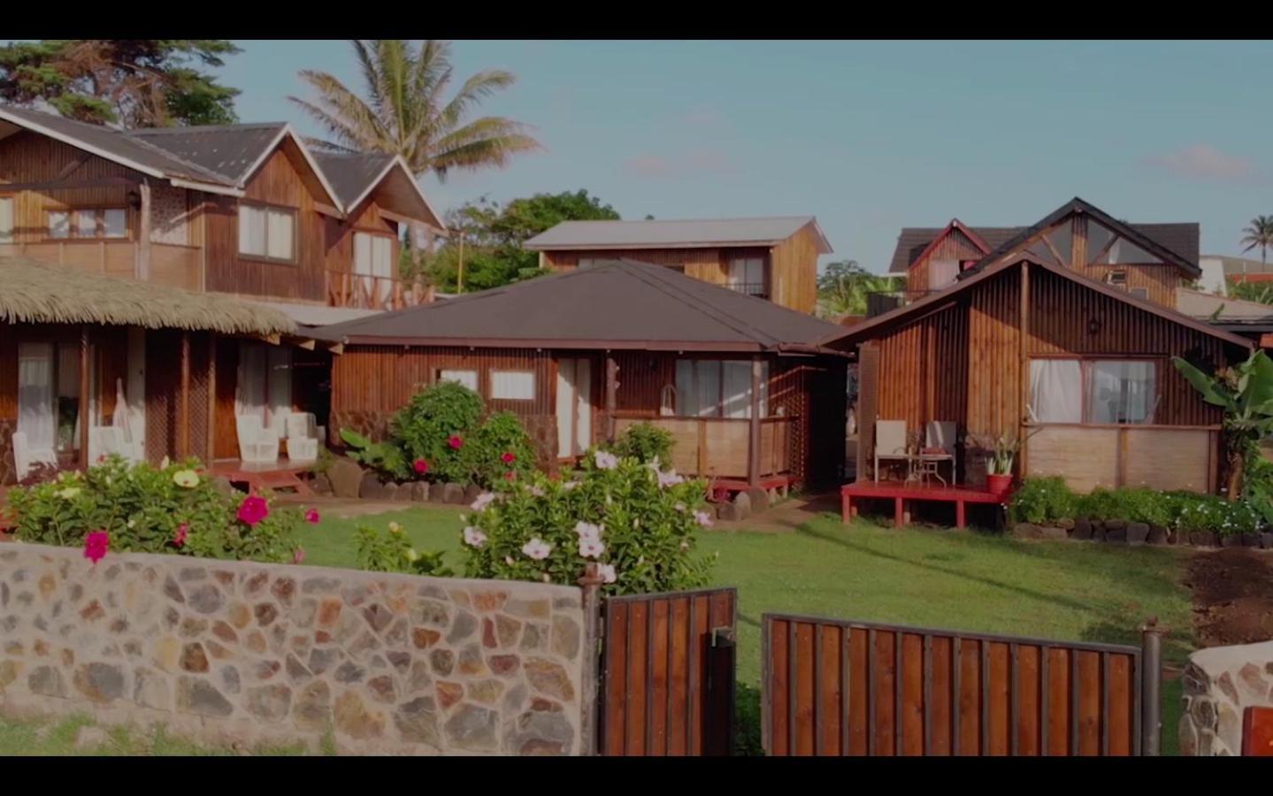 הנגה רואה Ngahu Bungalows Alojamiento Frente Al Mar En El Centro De Rapa Nui מראה חיצוני תמונה