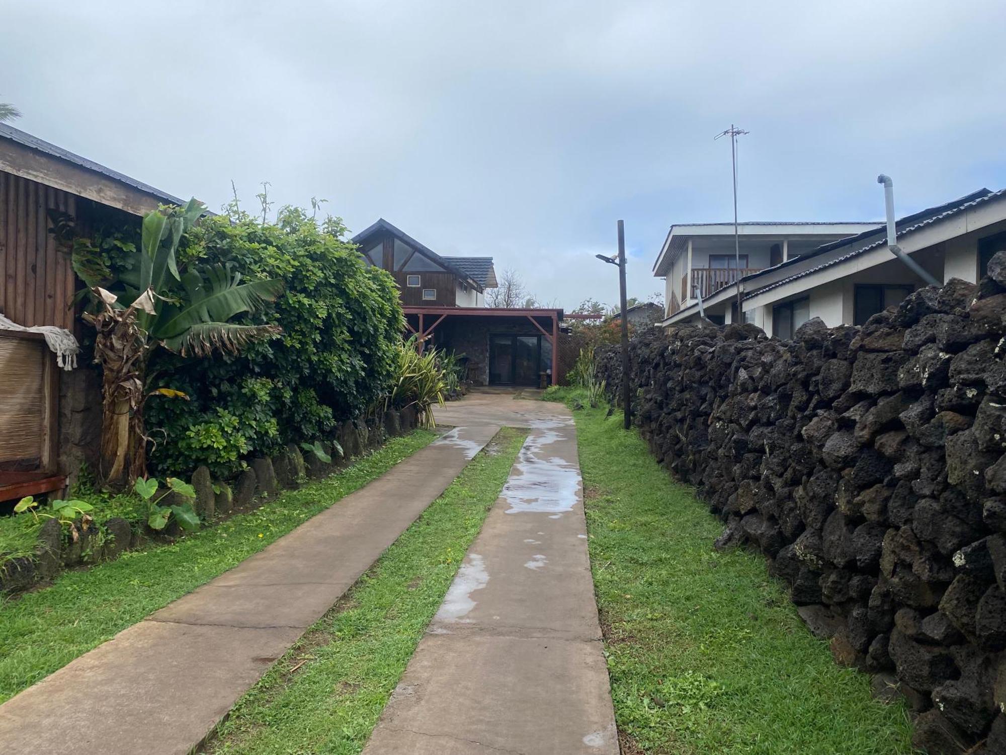 הנגה רואה Ngahu Bungalows Alojamiento Frente Al Mar En El Centro De Rapa Nui מראה חיצוני תמונה